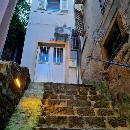 Freedom House Appartement *