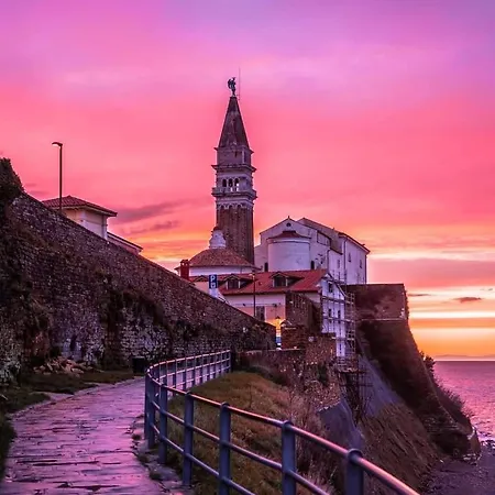 Freedom House * Piran